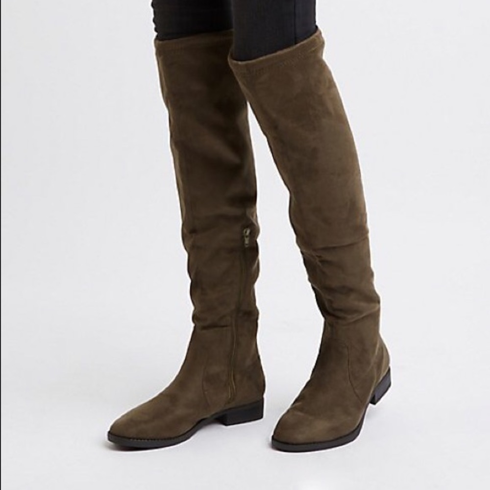 Over the knee boots *like new*